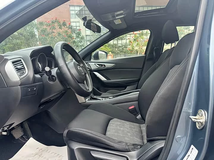 Mazda CX-4
