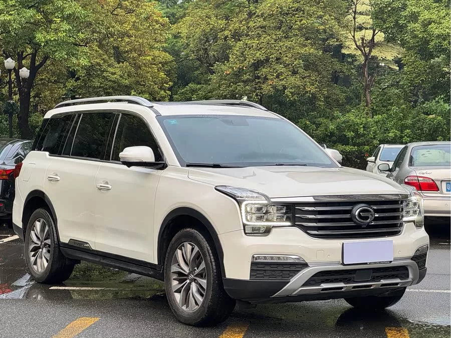 GAC Trumpchi GS8