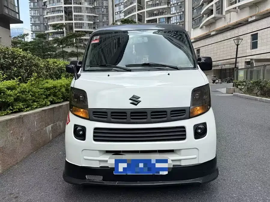 Suzuki Landy