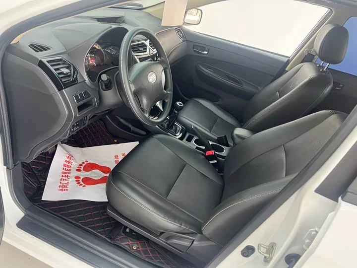 BYD F3