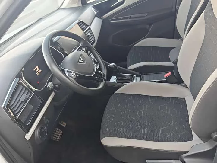 Jetta VS7