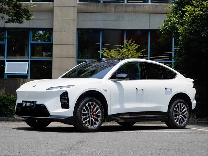 NIO EC6