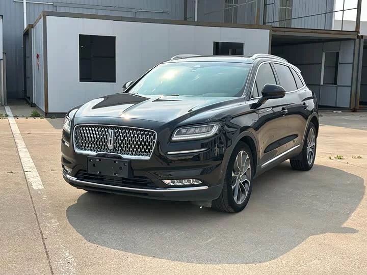 Lincoln navigator
