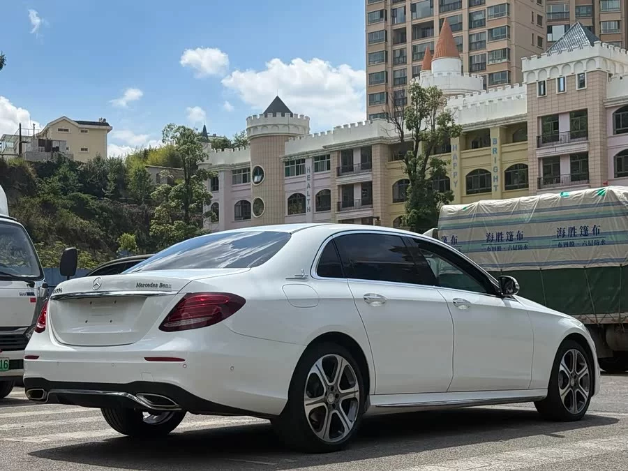Mercedes Benz E-Class