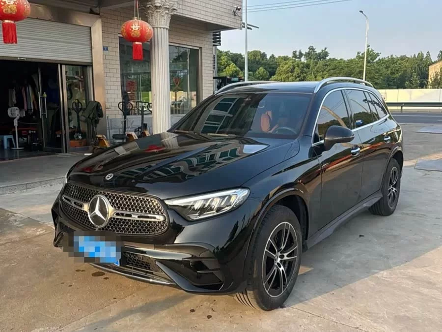 Mercedes Benz GLC