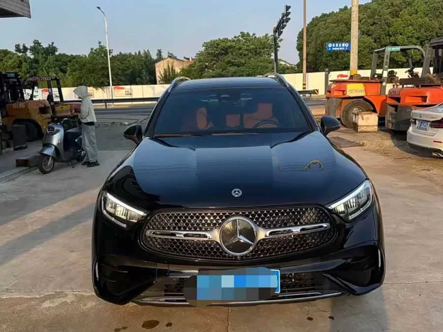 Mercedes Benz GLC