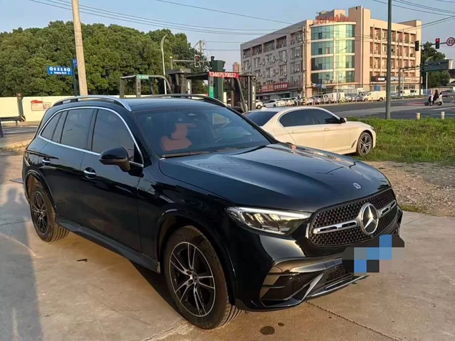 Mercedes Benz GLC