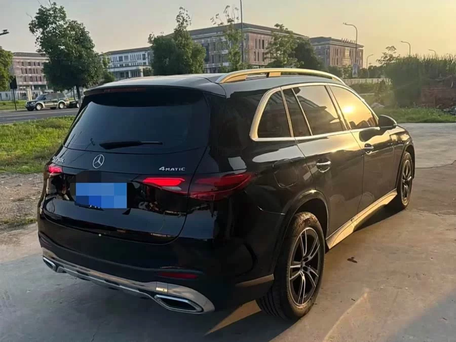 Mercedes Benz GLC