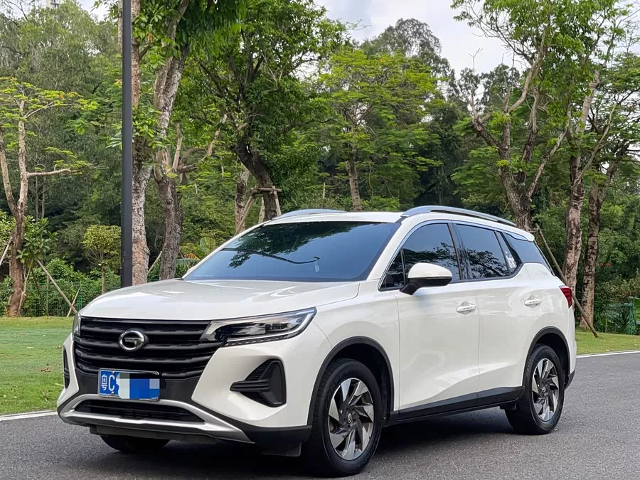 GAC Trumpchi GS4