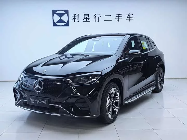 Mercedes-Benz EQE SUV