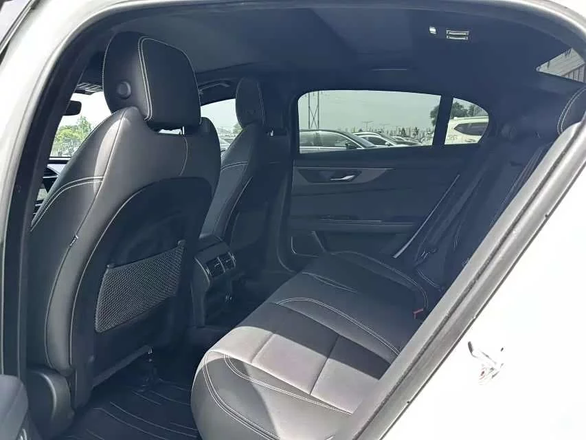 Jaguar XEL