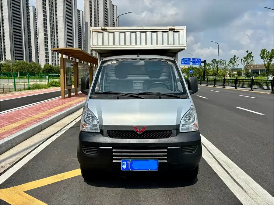 Wuling Rongguang light truck