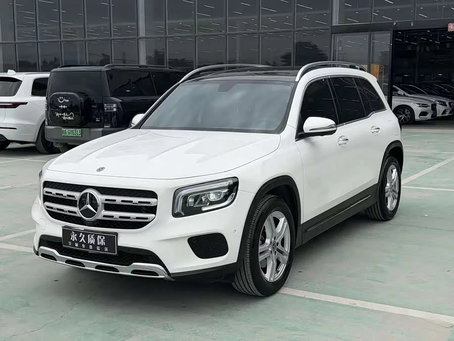 Mercedes Benz GLB