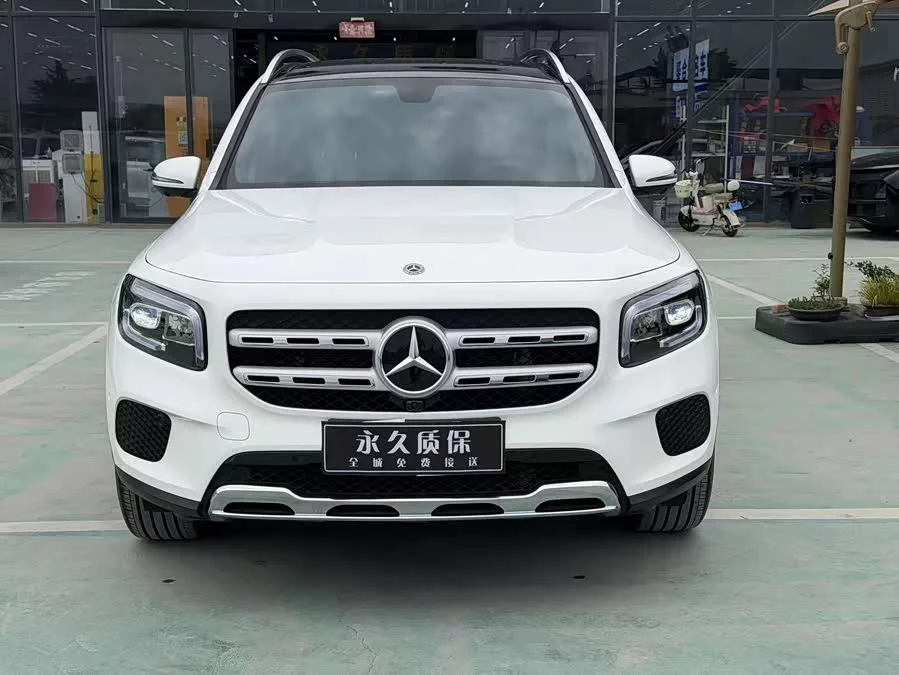 Mercedes Benz GLB