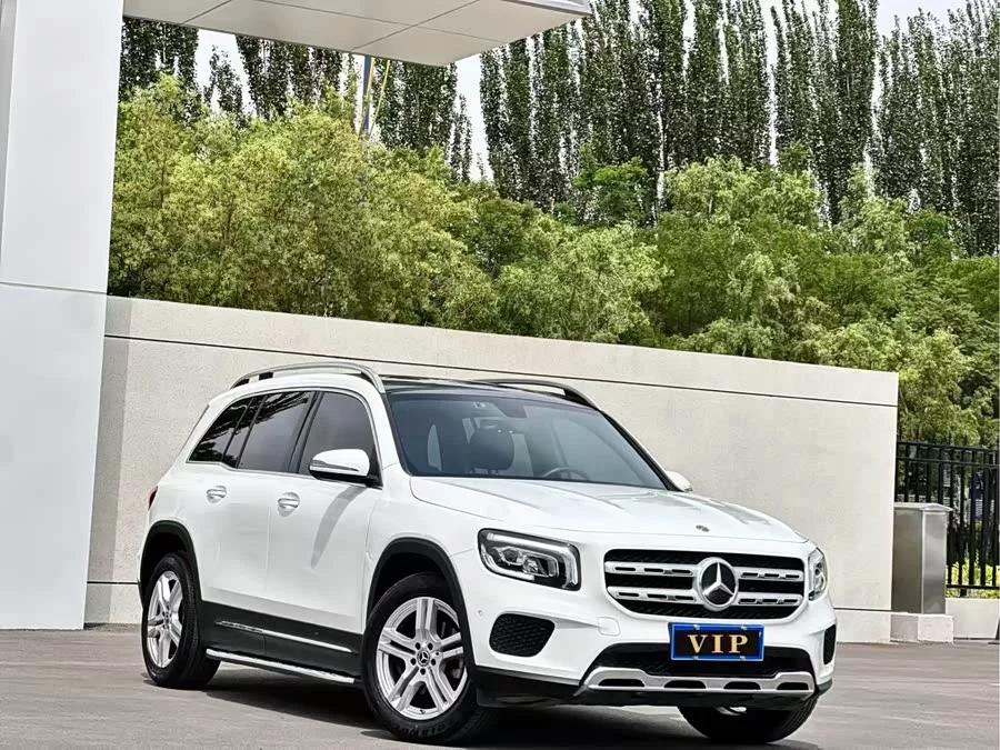 Mercedes Benz GLB