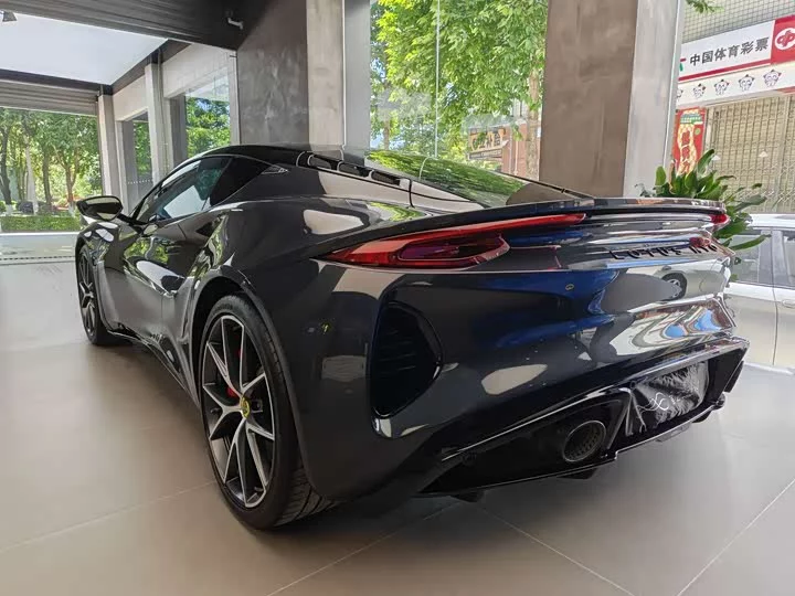 Lotus EMIRA