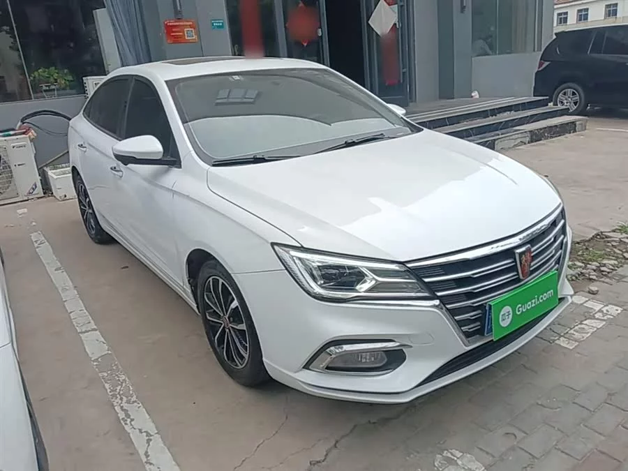 Roewe i5