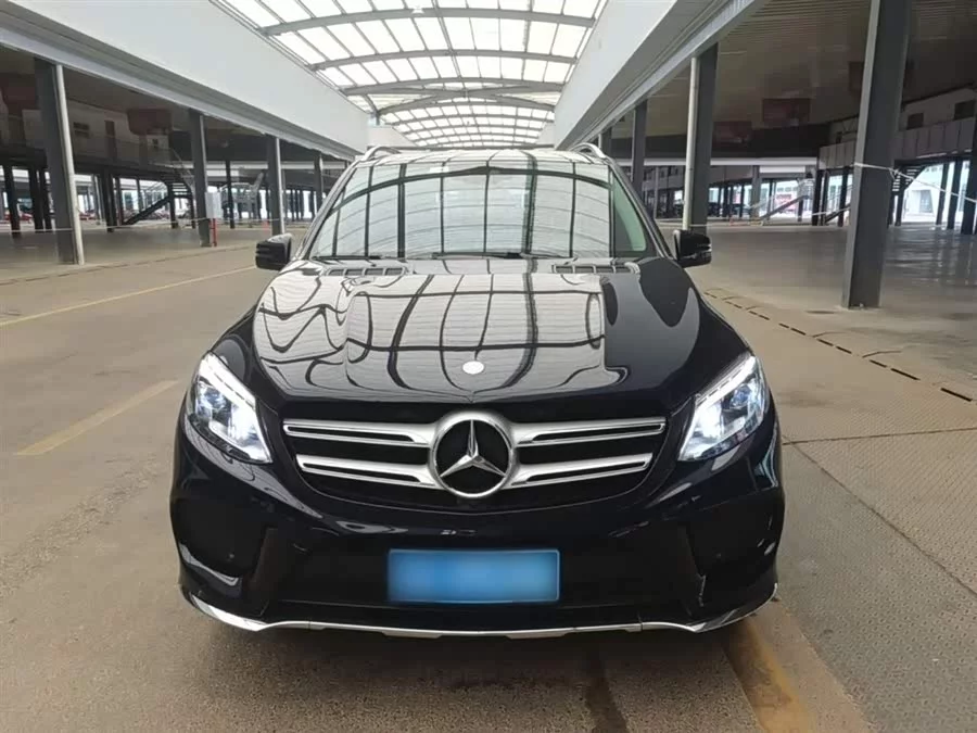Mercedes Benz GLE (Imported)