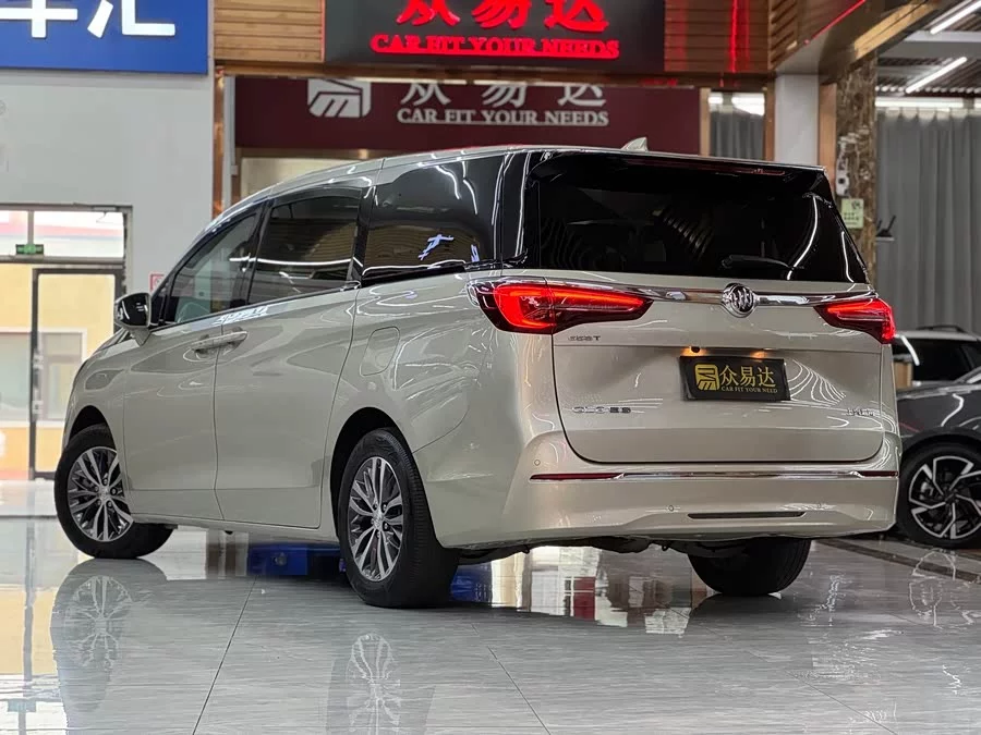 Buick GL8