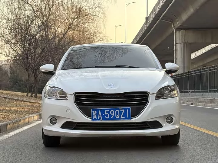 Peugeot 301