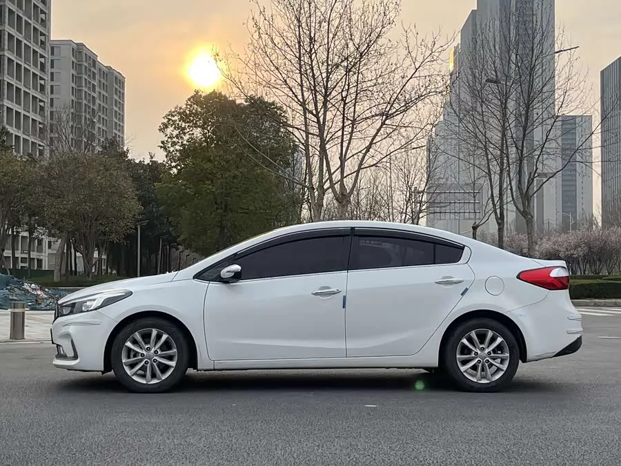 Kia K3