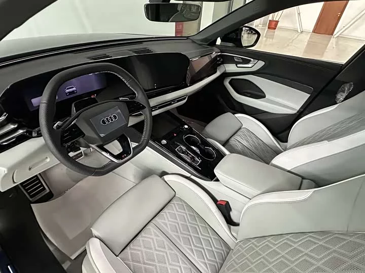 Audi A5L