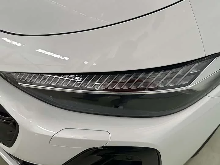 Audi A5L
