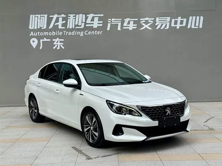 Peugeot 408