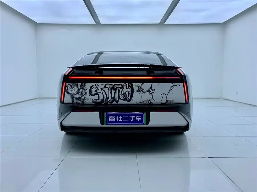 Xpeng P7