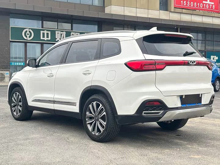 Chery Tiggo 8