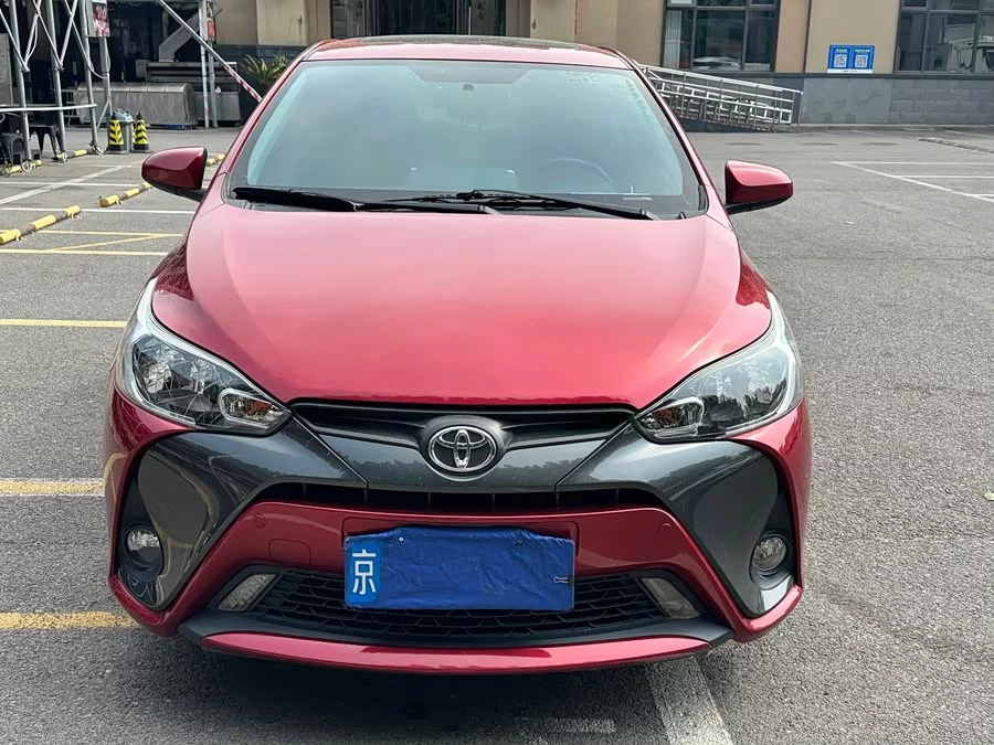 Toyota YARiS L