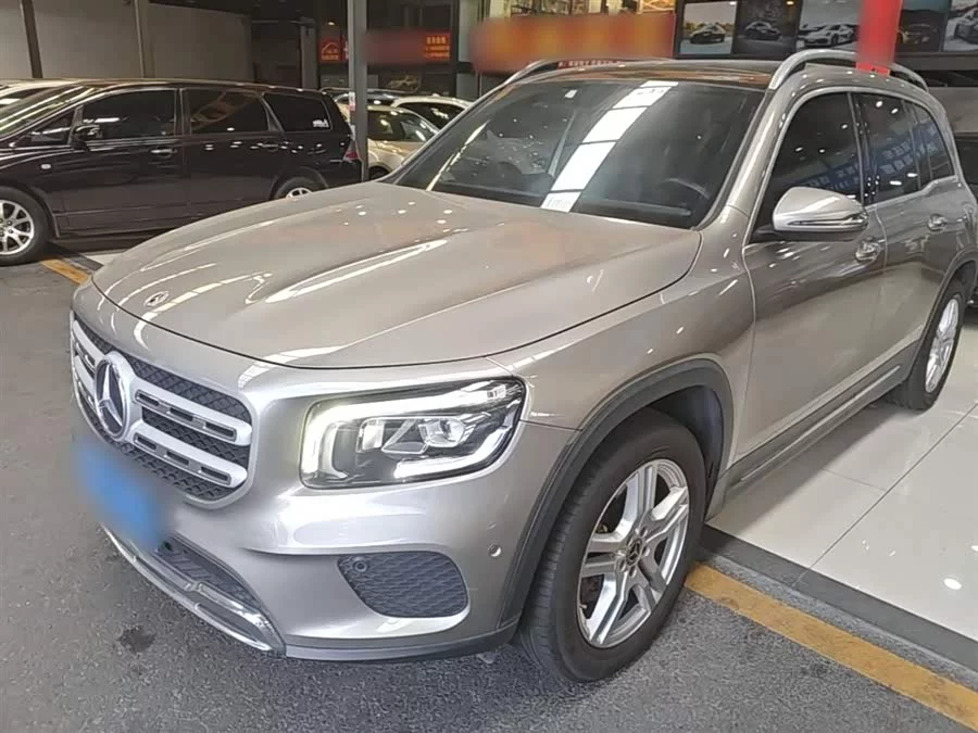 Mercedes Benz GLB