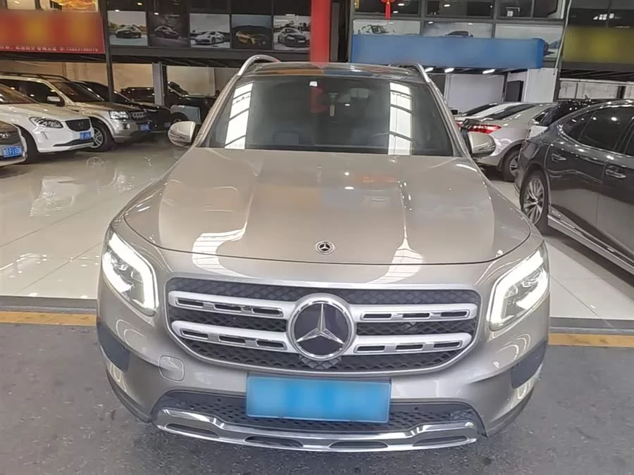 Mercedes Benz GLB
