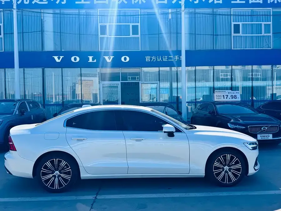 Volvo S60