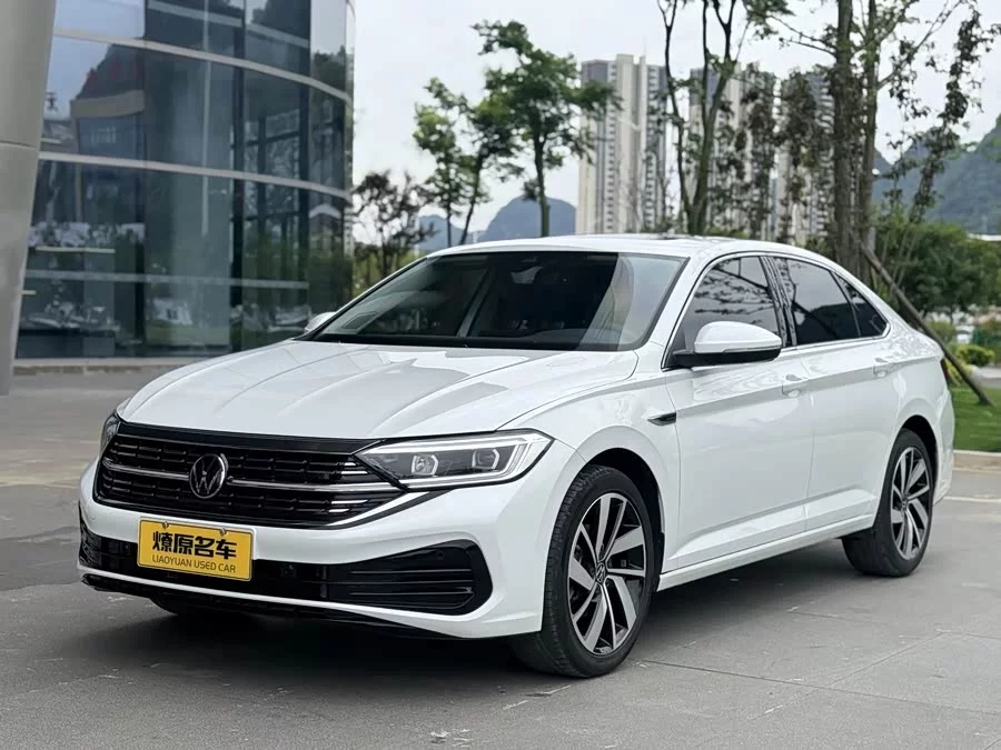 Volkswagen Sagitar