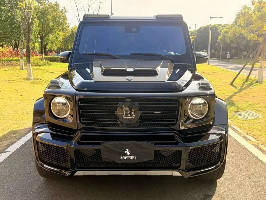 Mercedes Benz G-rated