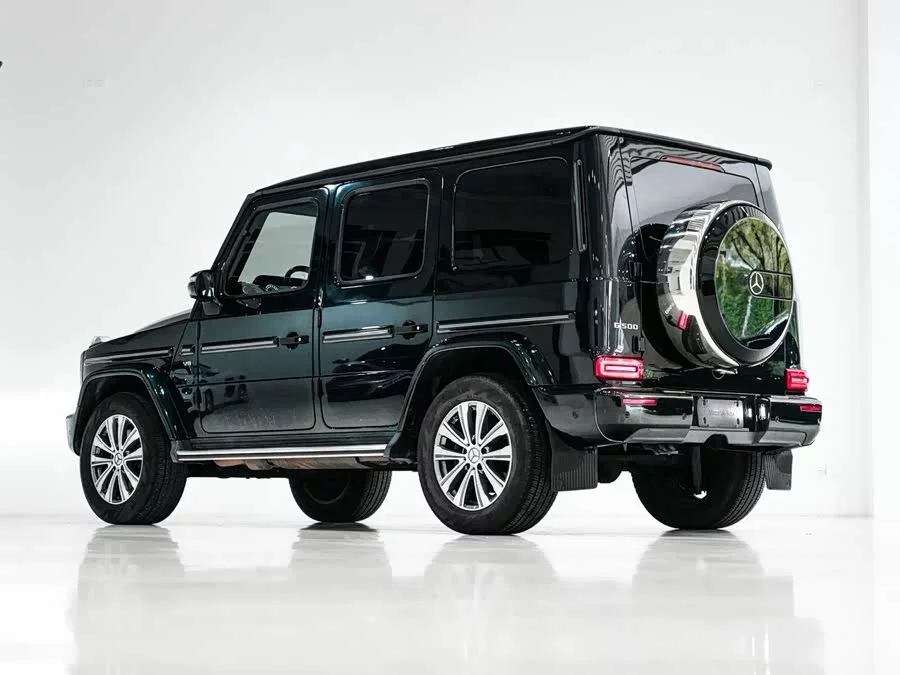 Mercedes Benz G-rated