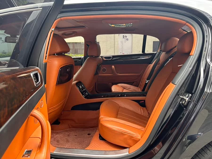 Bentley Flying Spur