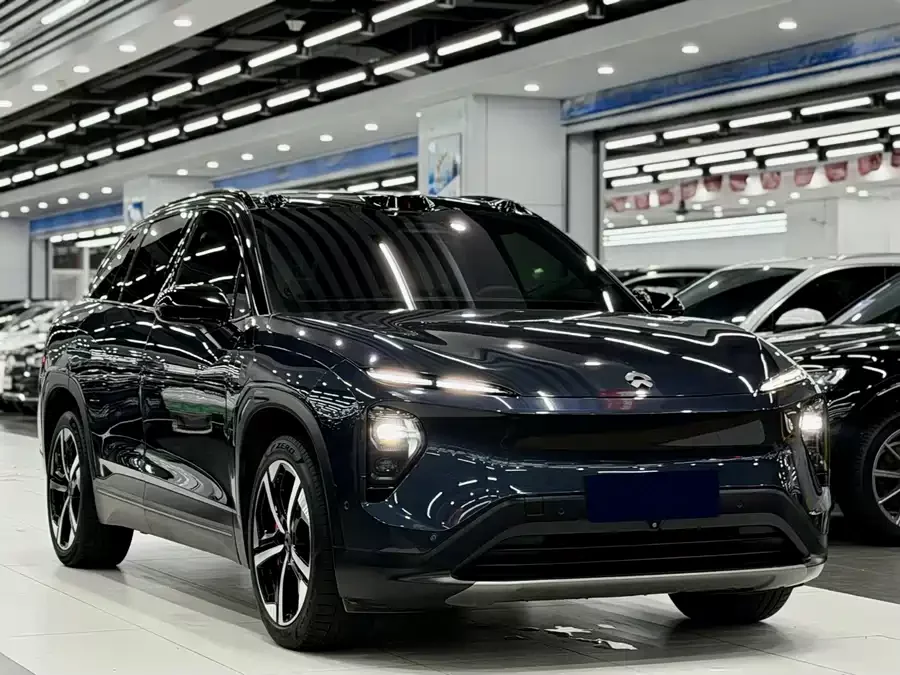 NIO ES7