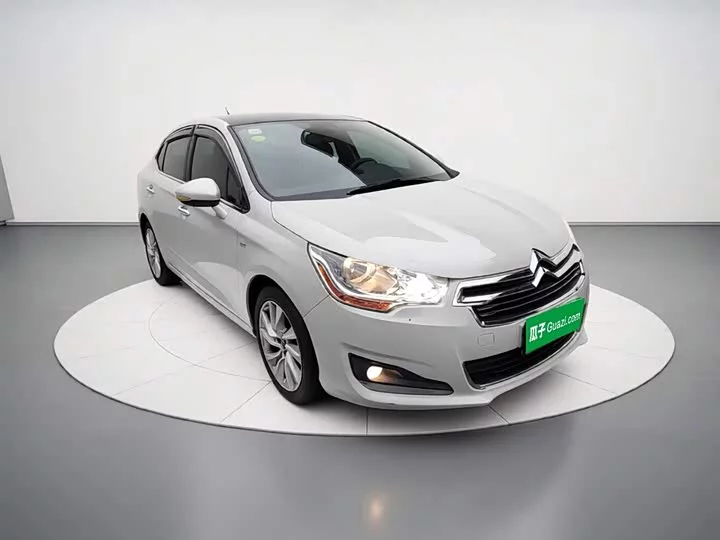 Citroën C4L