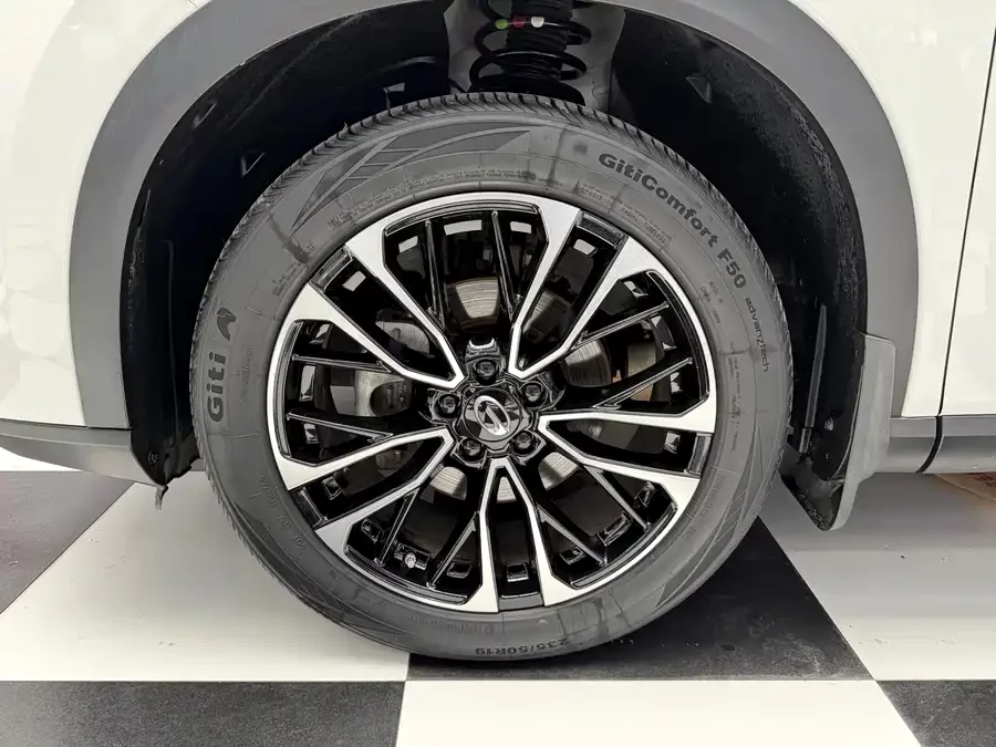 GAC Trumpchi GS4 PLUS