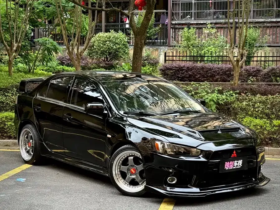 Mitsubishi Wing God