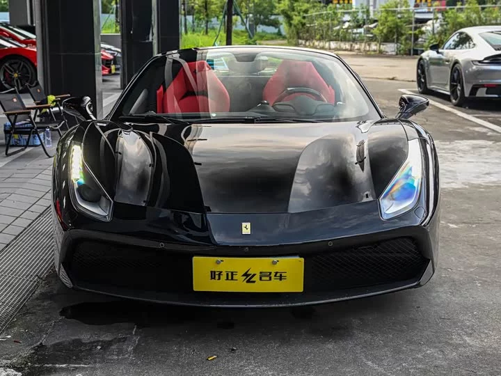 ferrari 488