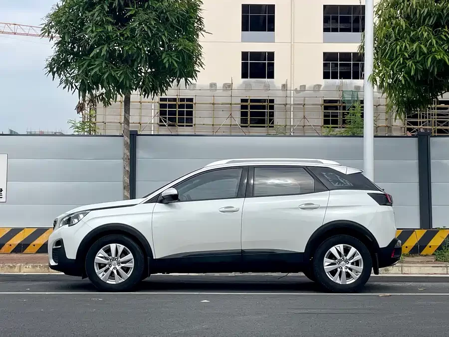 Peugeot 4008