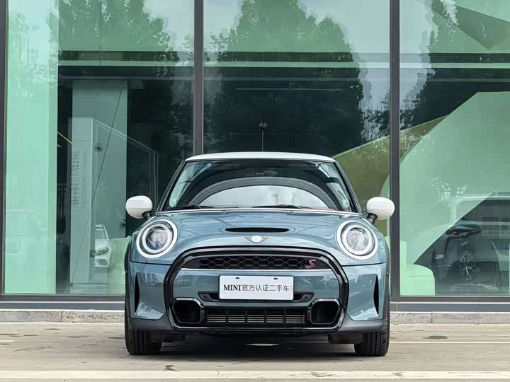 MINI 
