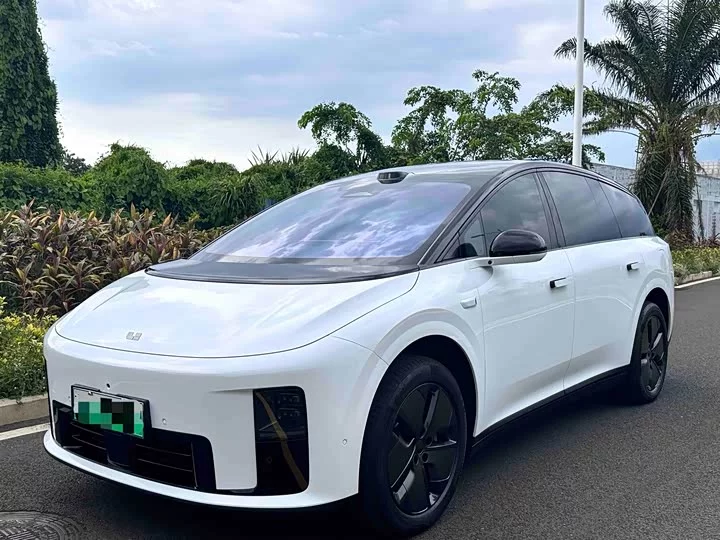 Li Ideal i8