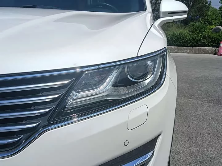 Lincoln MKC