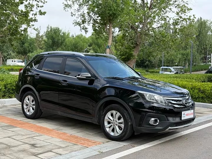 GAC Trumpchi GS5 Super