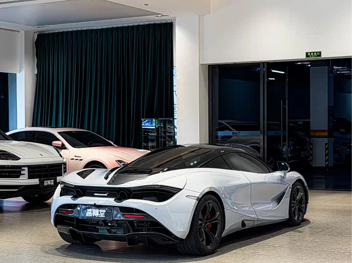 McLaren 720S