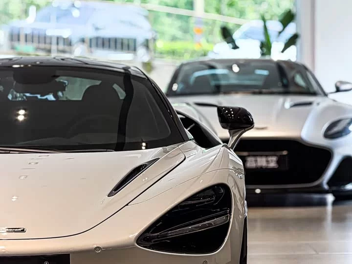 McLaren 720S